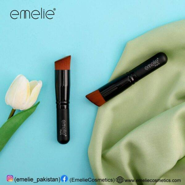 Emelie Professional Makeup Face Foundation Brush (Single)